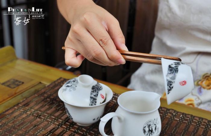 河州人的“刮碗子”茶 m.szwsmoon.cn