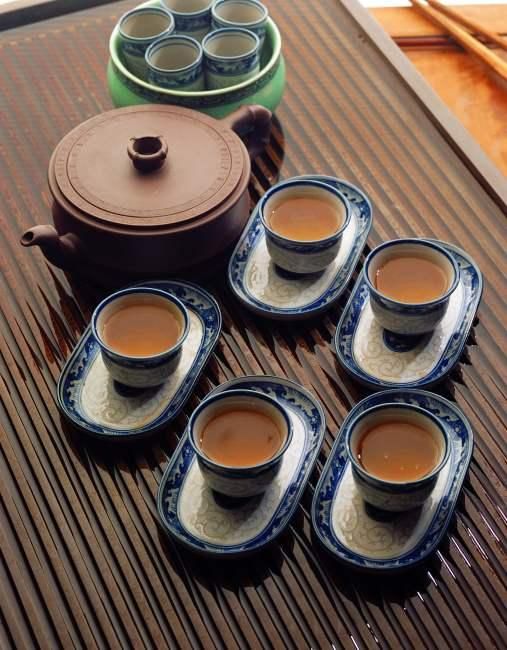 茶為友“我無老朋，朝夕惟汝，世間清苦，誰能及子” m.szwsmoon.cn